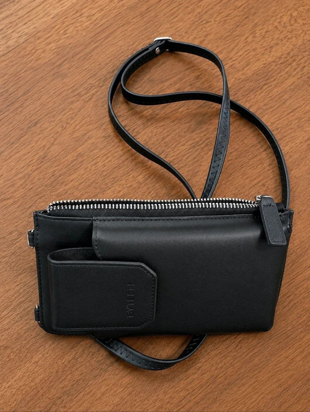 BYTECH Black Leather Crossbody Phone Wallet with Zipper Pocket